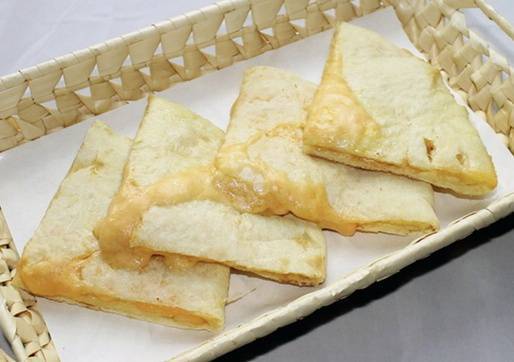 明太子チーズナンMentaiko cheese Nan